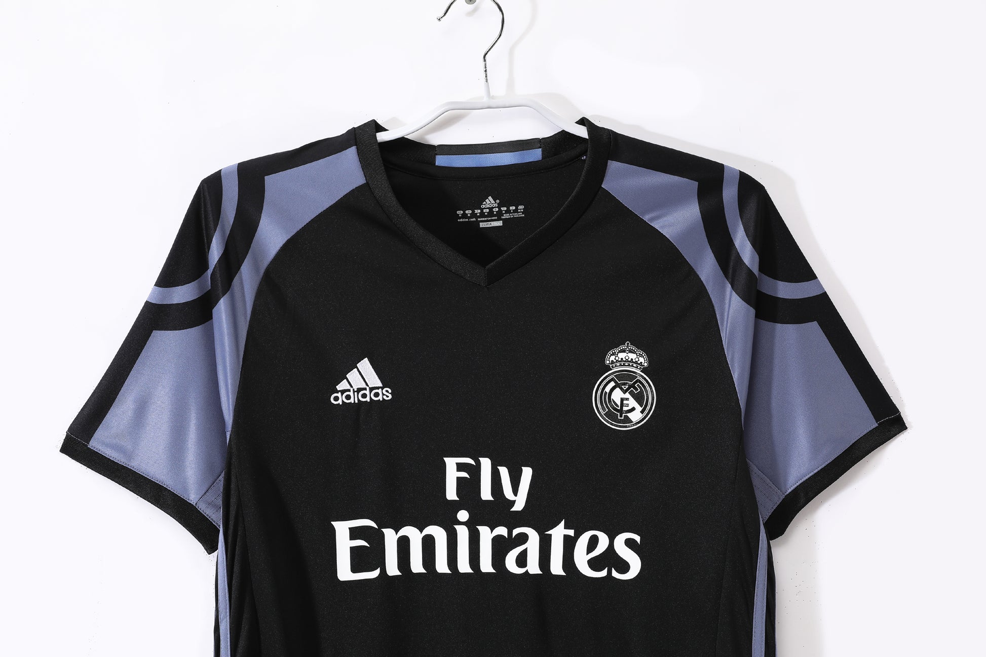 Camiseta Real Madrid 2016/17 – Tercera Equipación